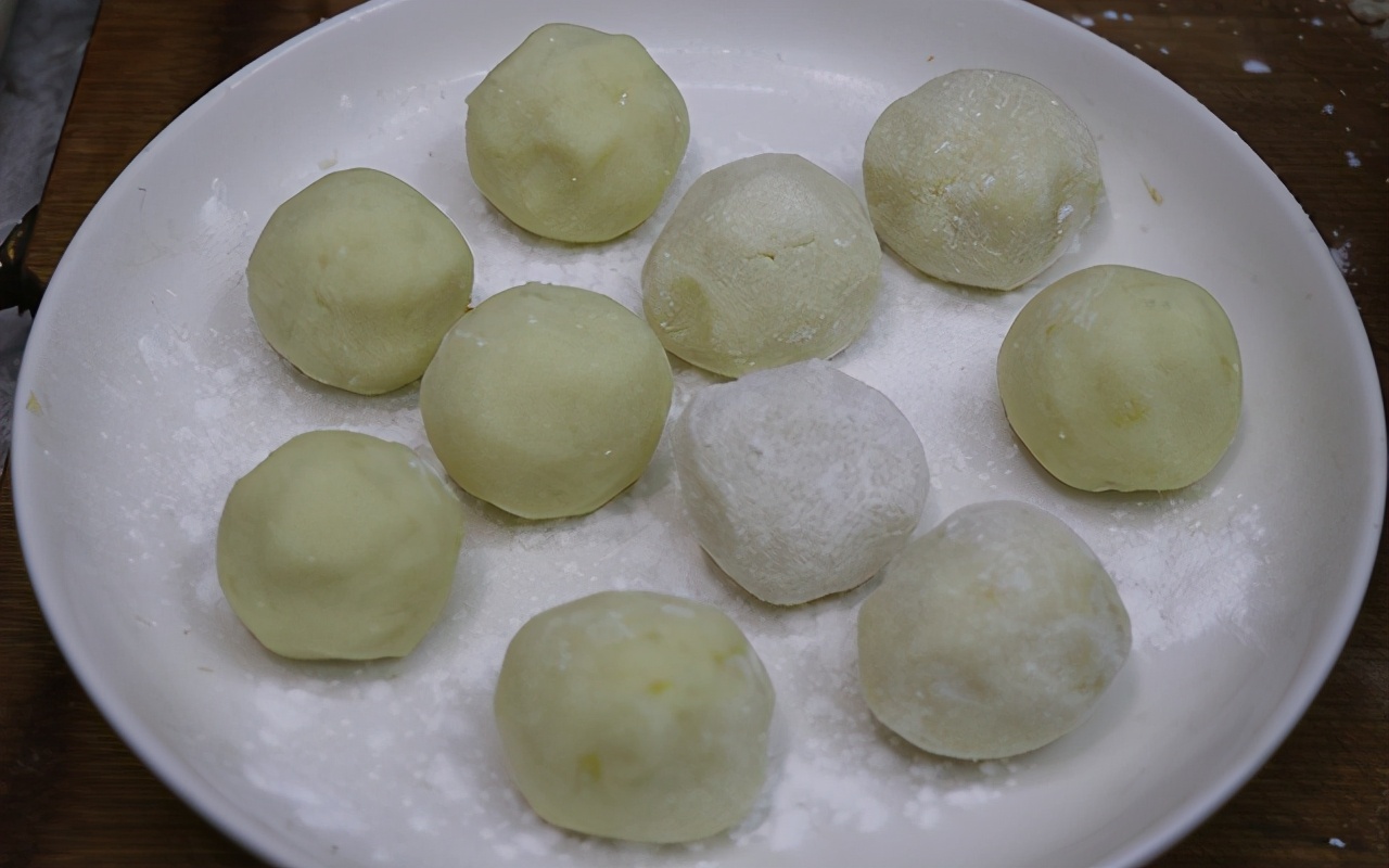 美食教程好吃又好看的黄金土豆球,黄金土豆球的做法大全