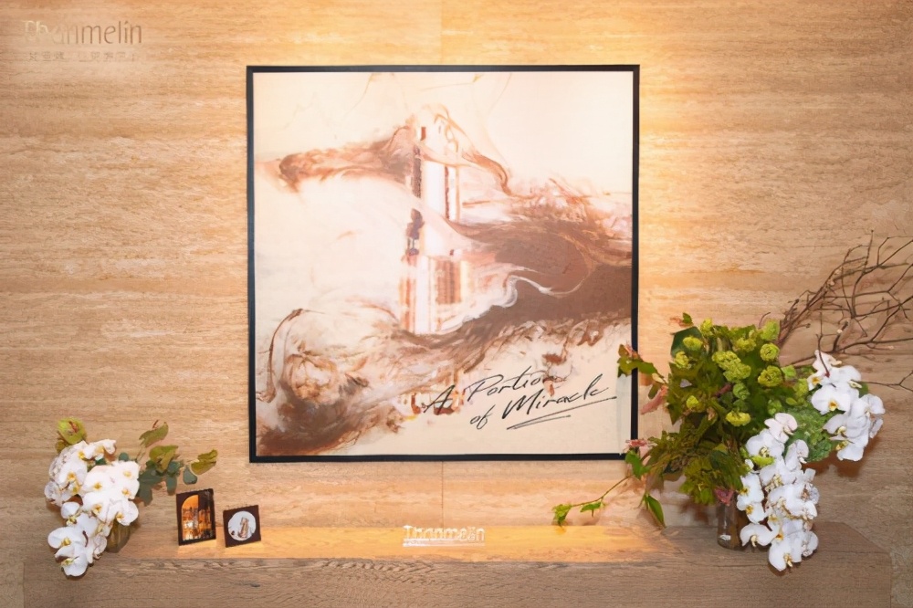 梵蜜琳的“小心机”，全藏在小膜灯肌底液里