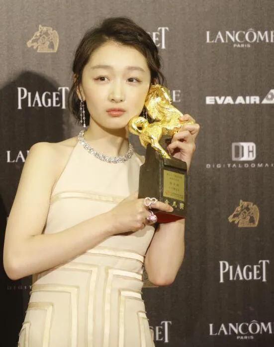 鍥涢腑cp鐗垫墜鍔ㄥ浘,鍥涢腑cp瀹為敜