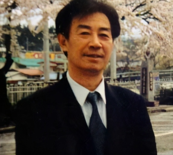 郭兰英脊椎被打断原因,郭兰英脊椎骨折原因