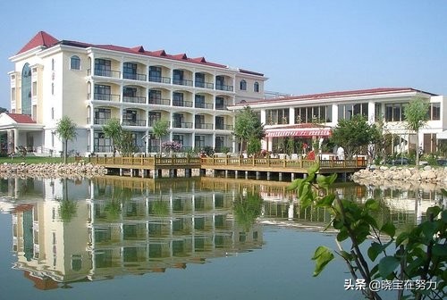 秦皇岛市十大高档酒店,秦皇岛市四星级酒店有哪些