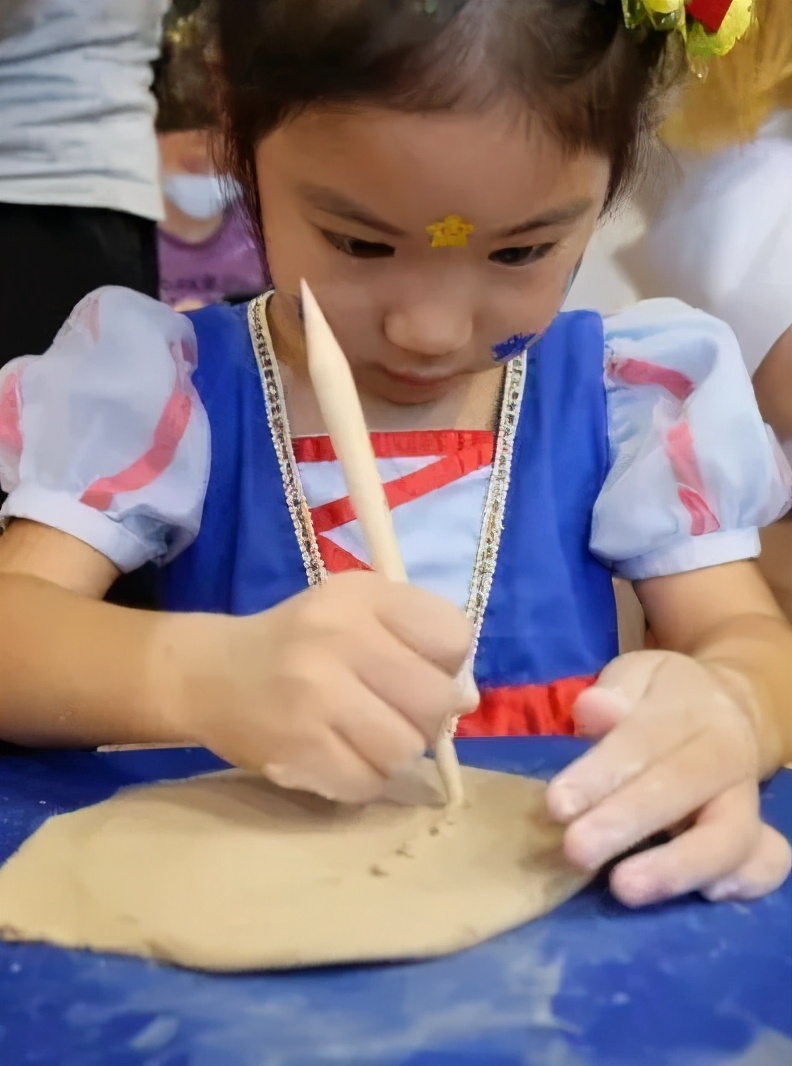 黄石市教育培训,黄石崇艺荟幼儿园