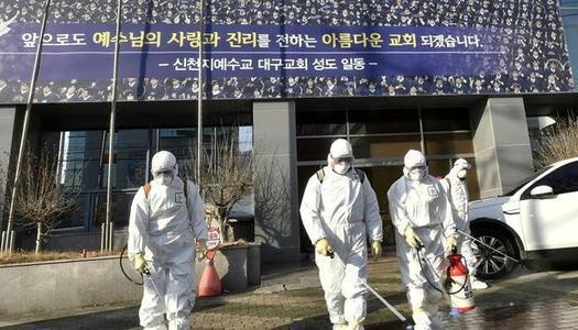 龙虾换口罩？澳洲花7亿包机卖龙虾到中国，返程时装满医疗物资