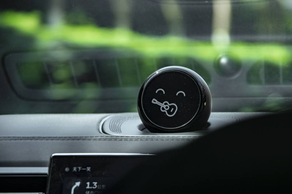 蔚来es8深度免费体验者,蔚来es8官方2023升级方案体验