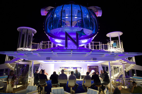 皇家加勒比海洋量子号与光谱号,皇家加勒比海洋量子号全解析