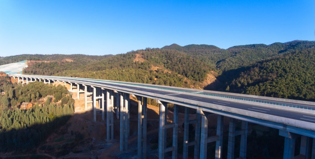 泸西至弥勒高速公路近况,泸西至丘北高速公路最新推进情况