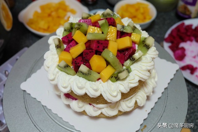 蛋糕的简单做法快来学习吧,蛋糕做起来简单又好吃