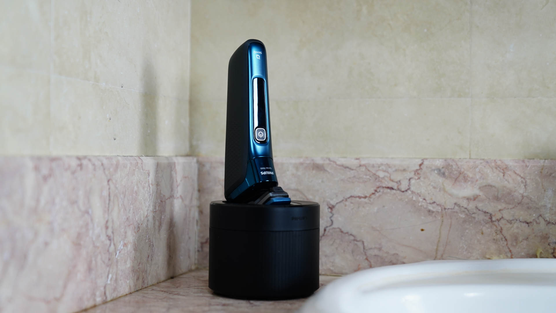 络腮胡用飞利浦剃须刀评测,飞利浦s7000功能介绍