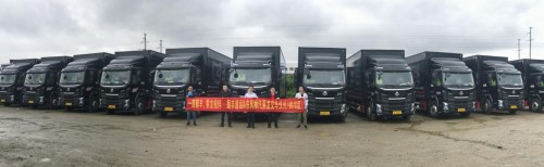 领跑快递运输!乘龙获顺丰“最佳新供应商奖”