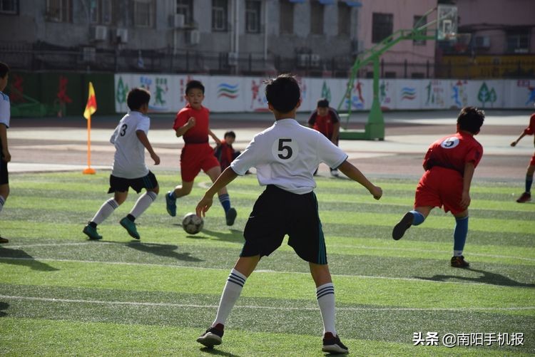 超越从足下起航下一句,2019小学校长杯足球赛