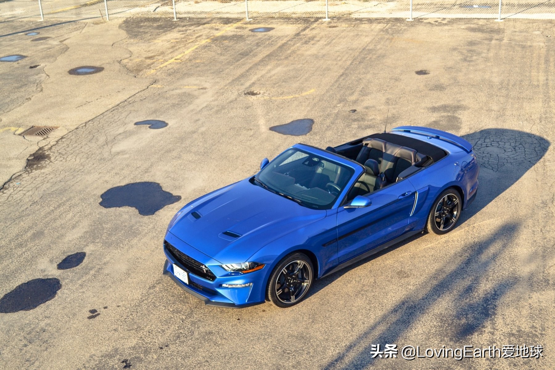 福特野马gt豪华跑车2024,福特野马gt敞篷加州限量版