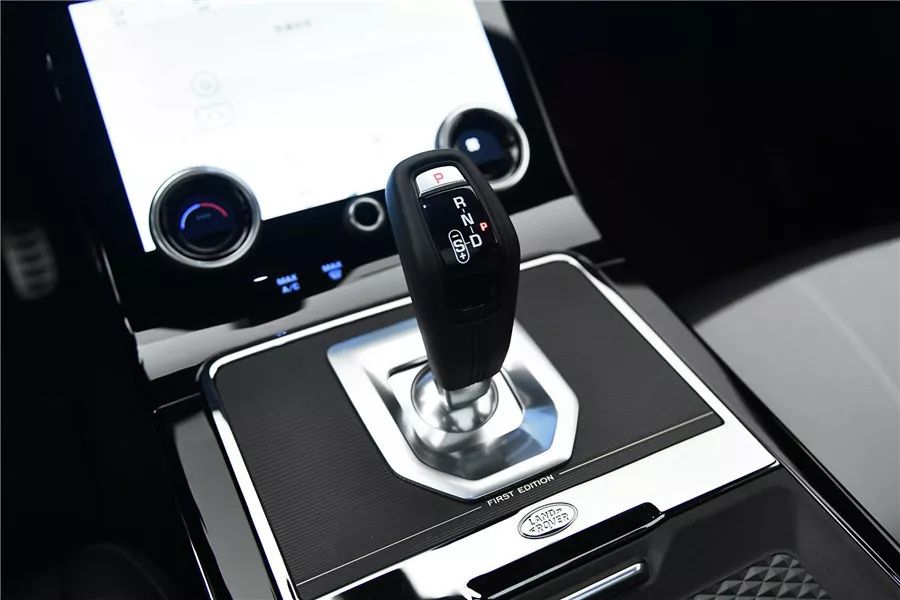 进口路虎28万元,进口路虎极光2020真实成交价