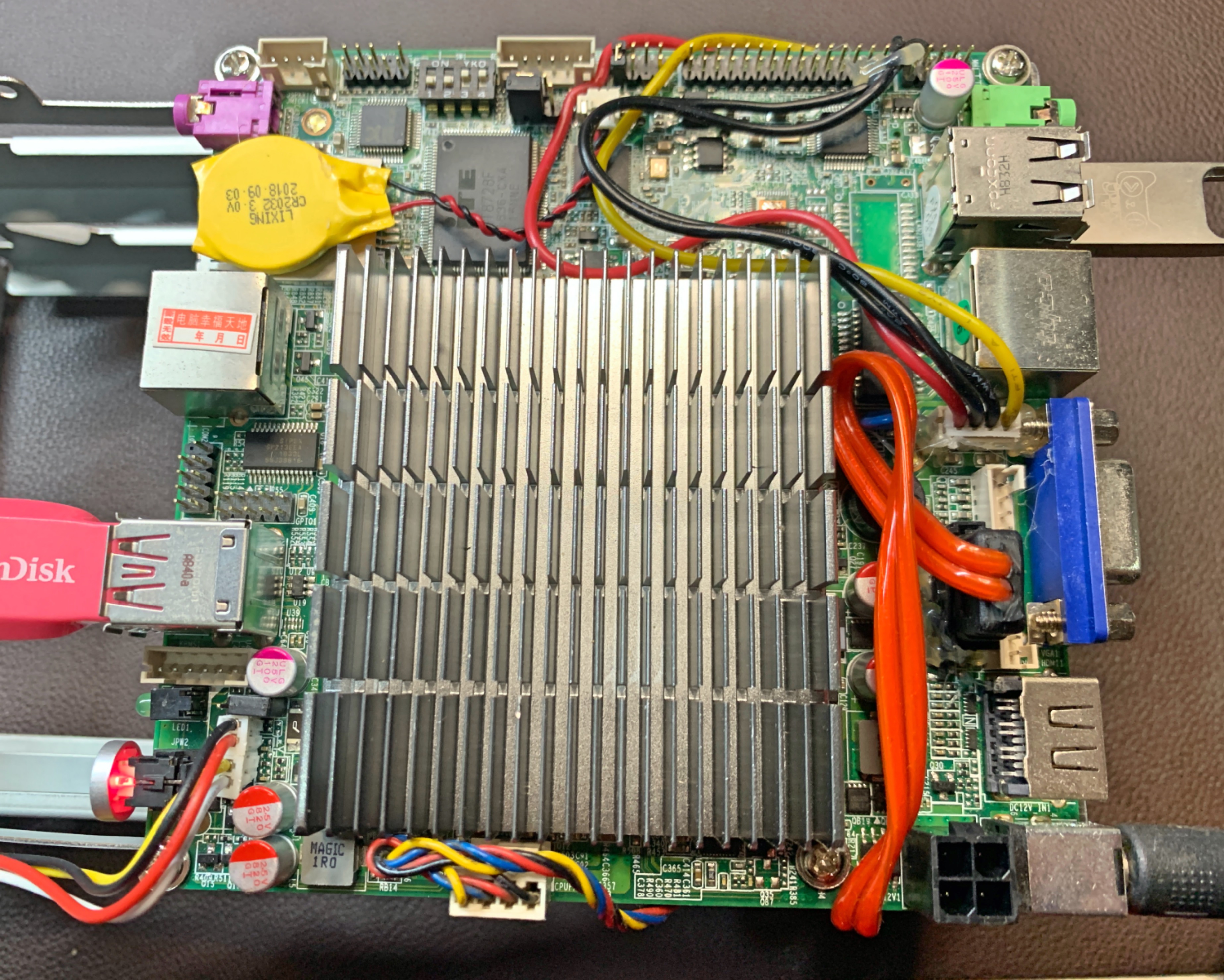 玩客云软路由跑满千兆,j1900软路由和硬路由对比