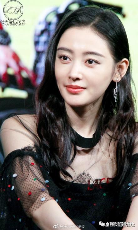 明星高清镜头皮肤状态,明星的皮肤真的好么