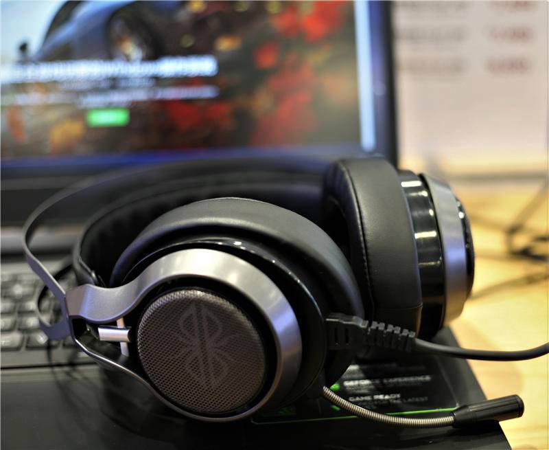 入耳式蓝牙游戏耳机gx05,电竞g5头戴式耳机