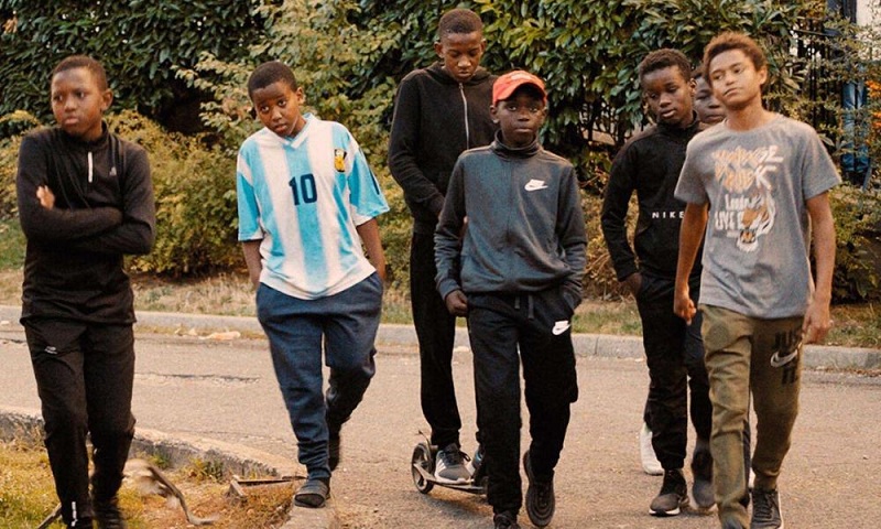 这部《悲惨世界》和雨果没什么关系，却足够引人深思