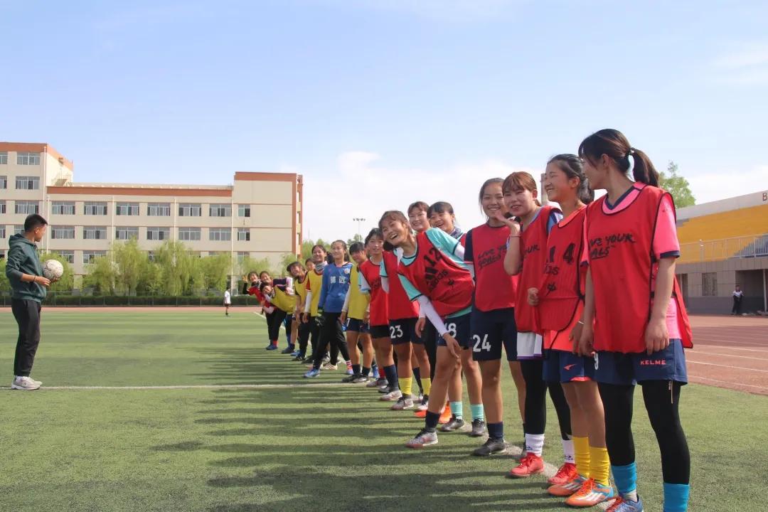 白银市靖远县艺术高中女子足球队,甘肃省靖远二中女足