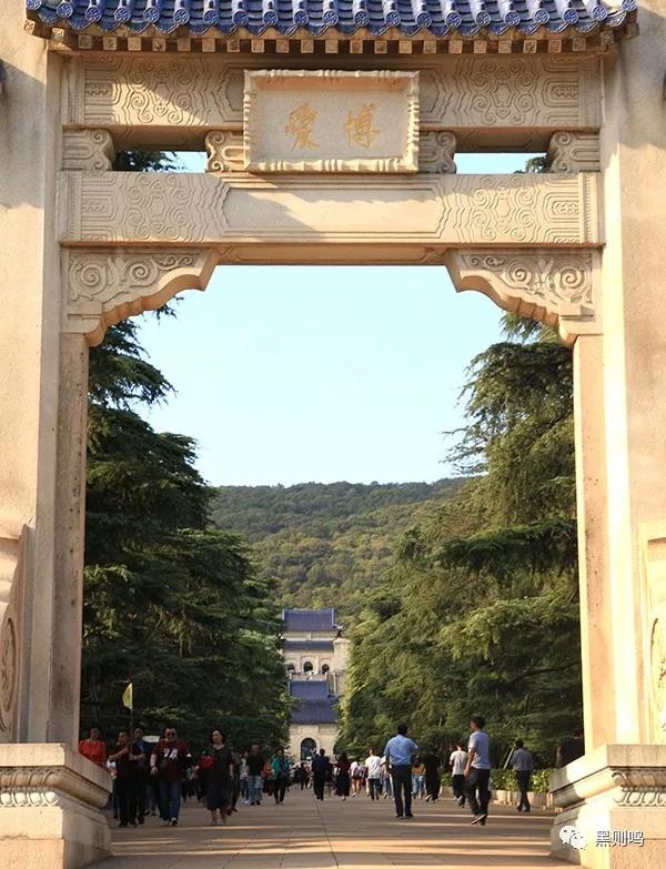 南京相隔百年的照片,南京城景对比图