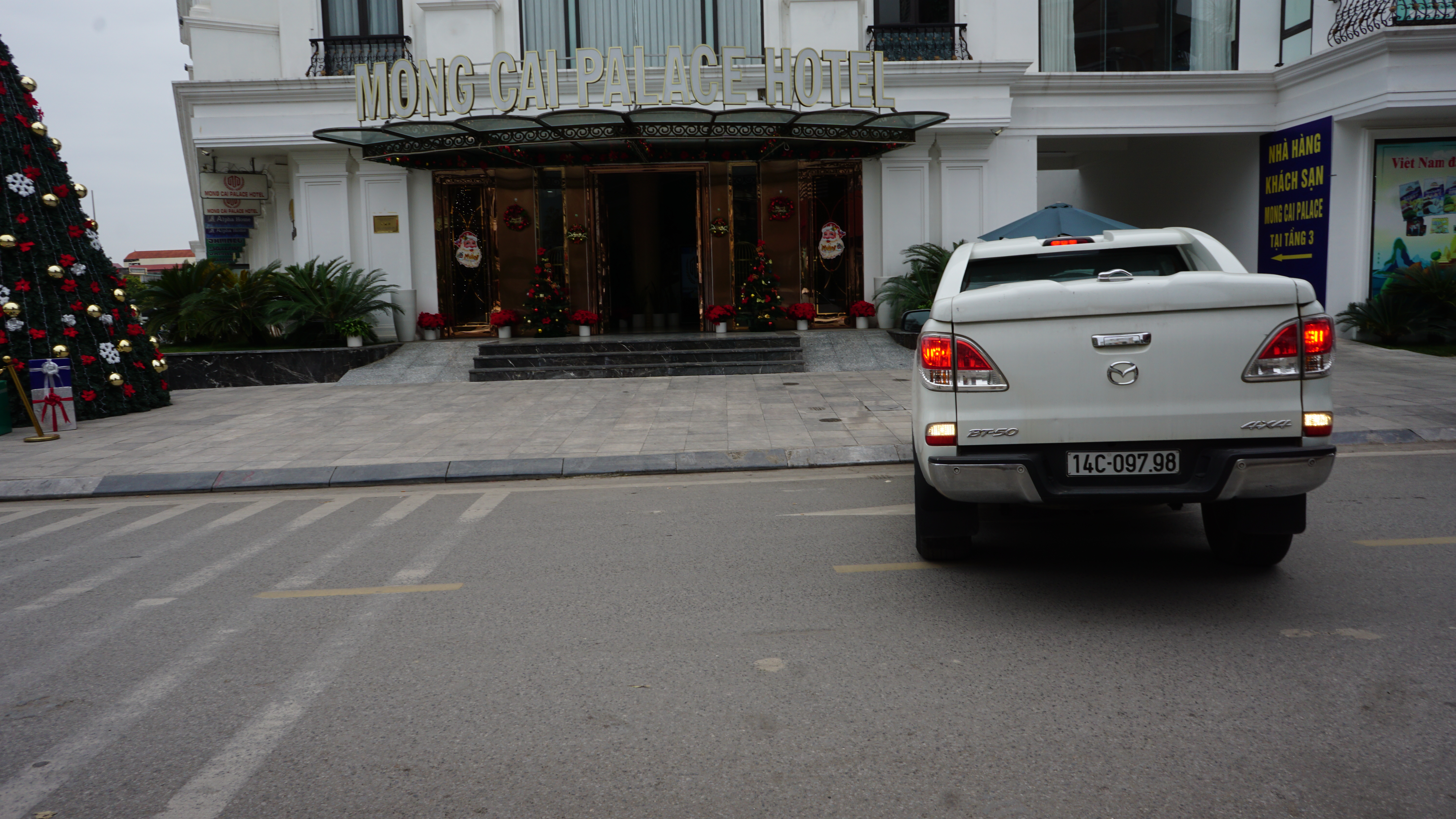 北海开车去越南,从北海一路开车到越南都遇到什么