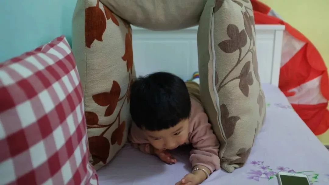 适合在家玩的亲子游戏12岁以上,11个适合宅家带娃的亲子游戏