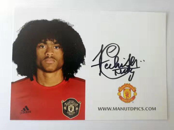 足坛神仙球专业户球员,足球后场颜值高球星