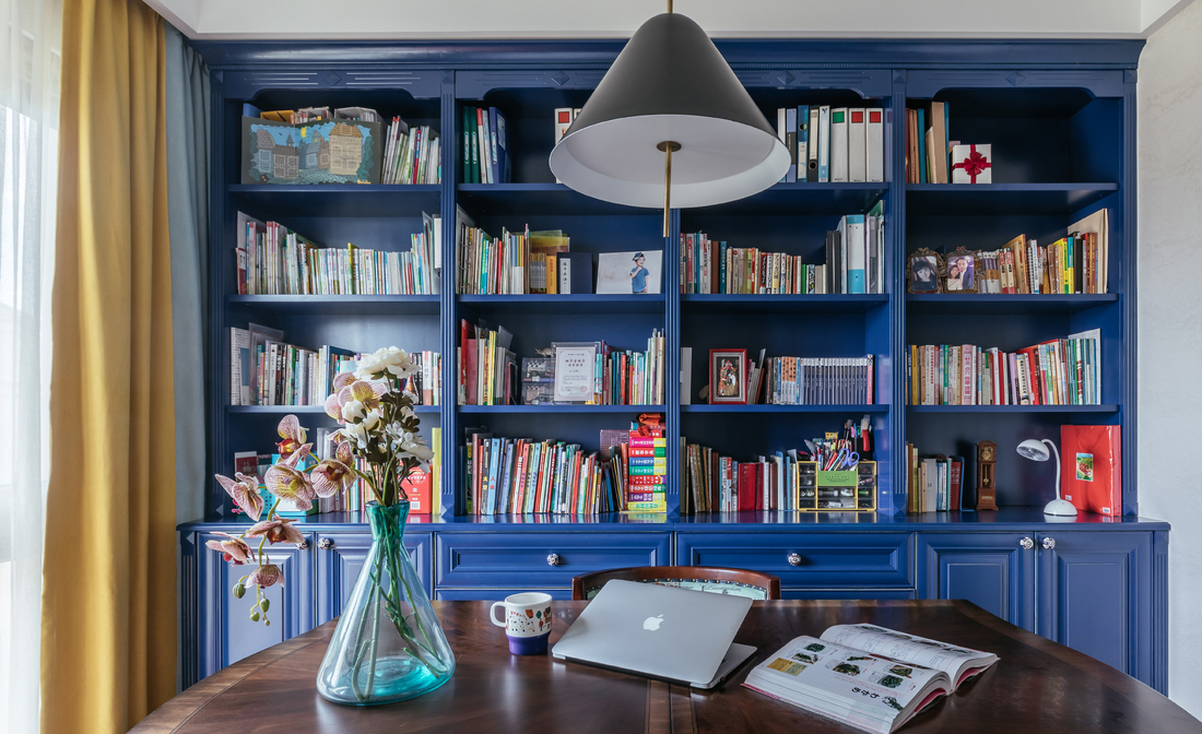 如何设计一款实用美观的书柜,如何做一本五页的书