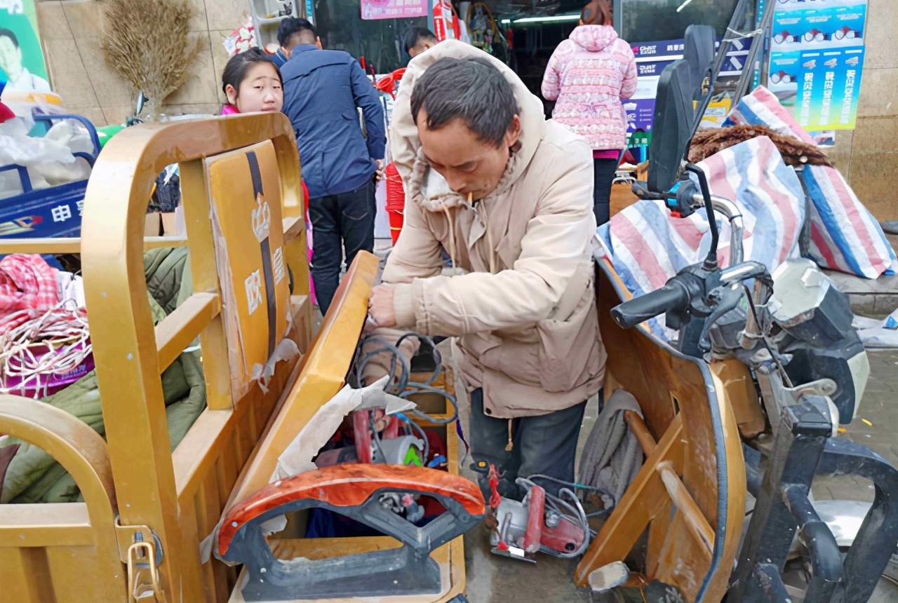 街边五金店为什么不倒闭,街边的五金店