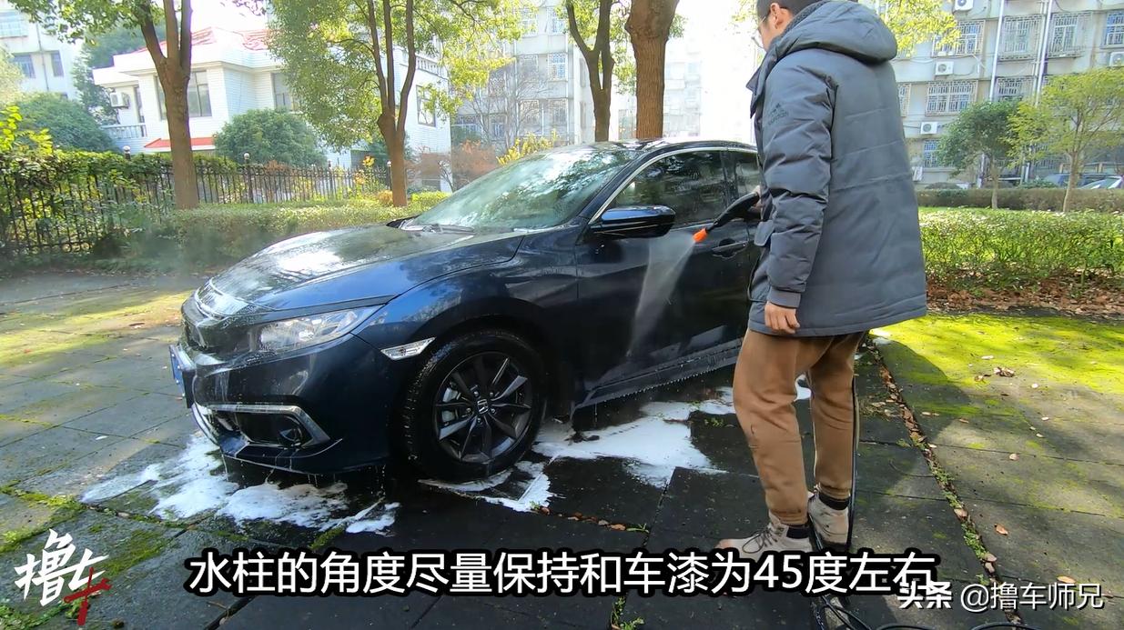 车漆越来越暗淡怎么办,怎样去除车漆表面暗痕