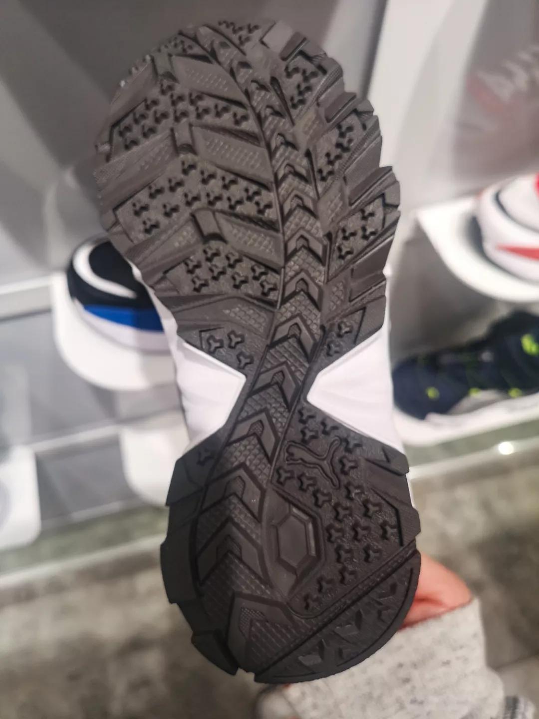 3-6岁儿童滑雪入门教程,儿童滑雪小白必备攻略收藏起来吧