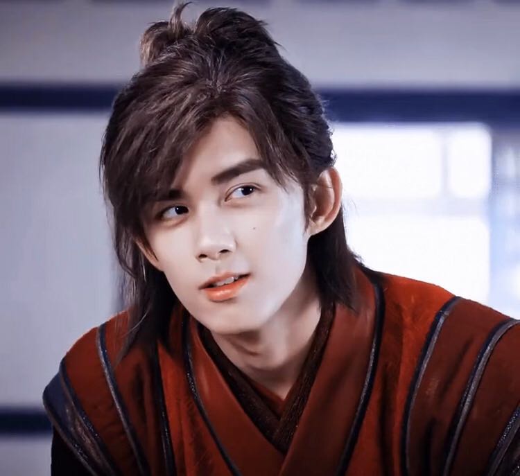 黑莲花攻略手册姐弟恋,黑莲花攻略手册从第几章开始追妻