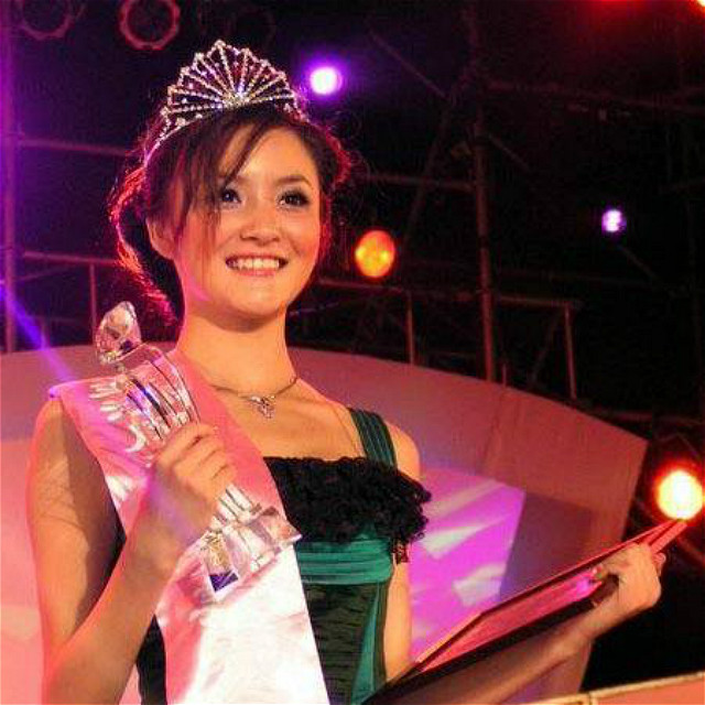 刘雨欣再造淑女,被她伤害的刘雨欣两次改名