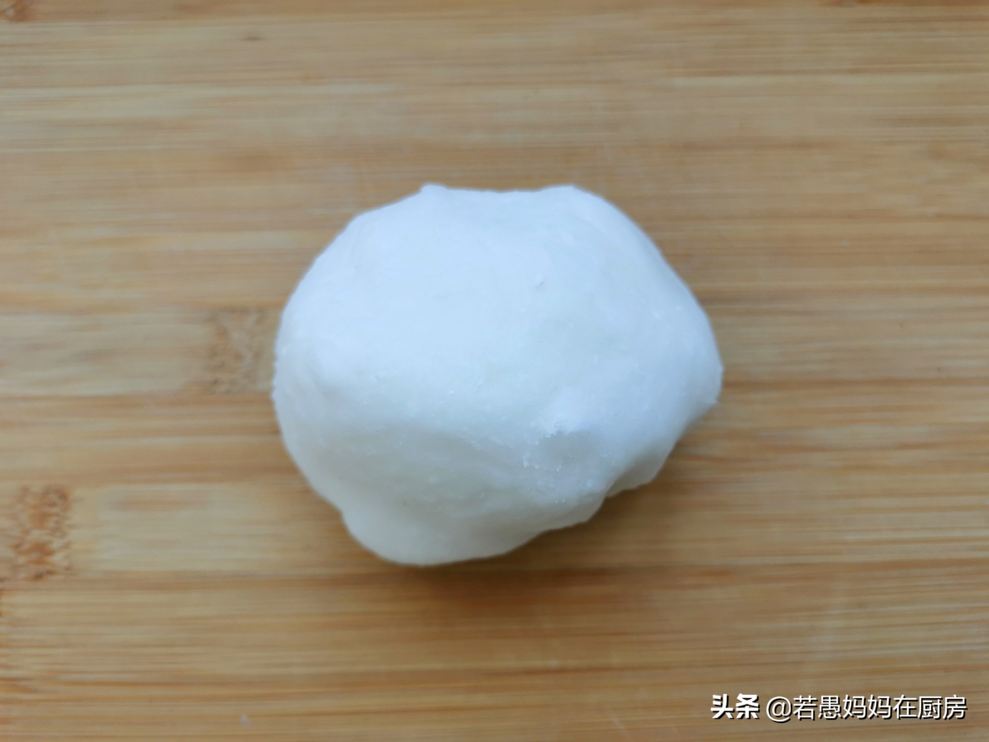 艾草青团怎么做才不会苦,艾草什么地方做青团最好吃