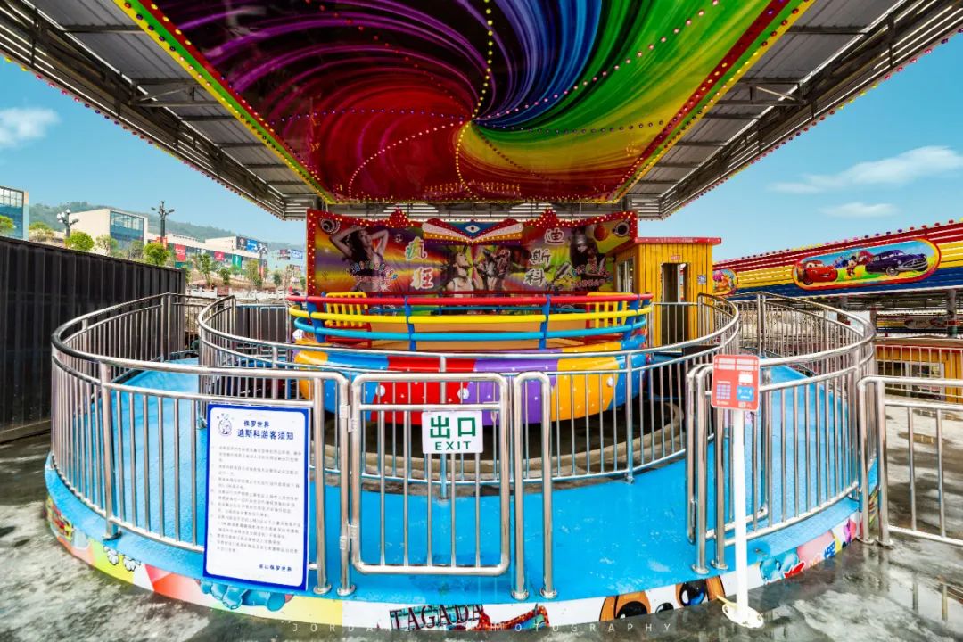 春节假期好去处，打卡巫山“悬崖”上的游乐场「图文、视频」