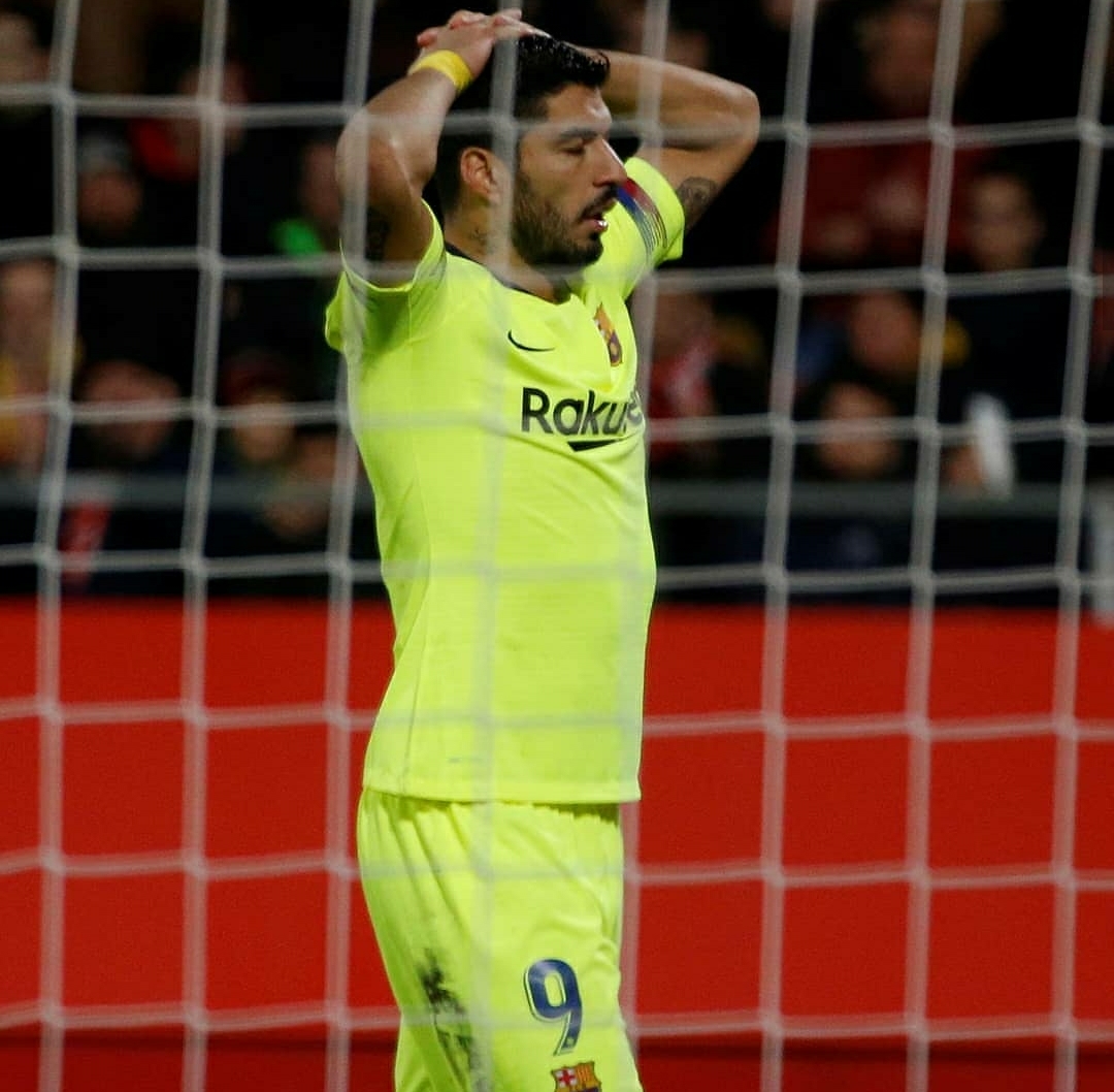 巴萨0:0,巴萨0比3莱万