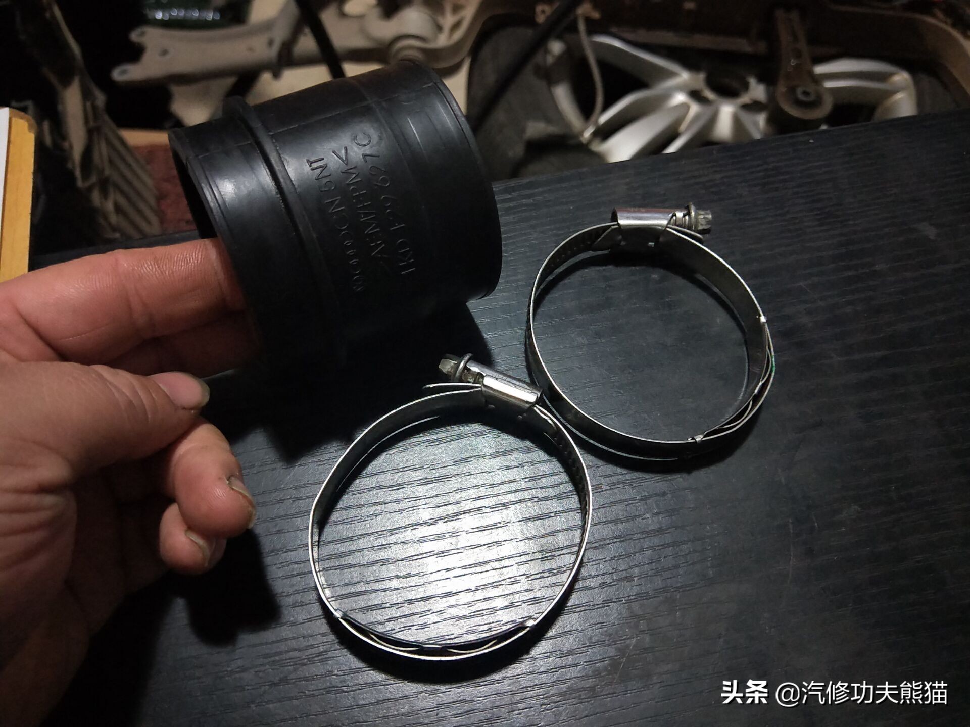 奥迪q3治理烧机油,奥迪q3烧机油多少公里正常