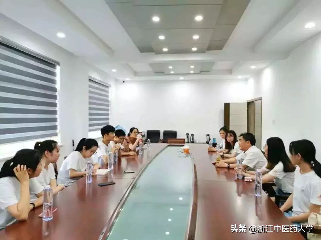 高校三下乡社会实践优秀个人材料,三下乡社会实践活动荣获奖项