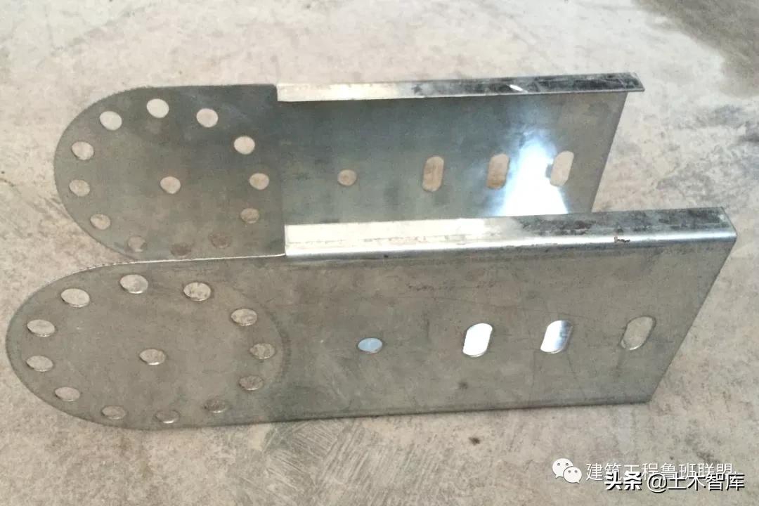 300桥架做90度弯头,桥架水平弯头制作与计算