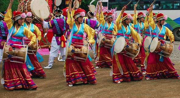 中国56个民族知识大全书籍,关于中国56个民族的知识