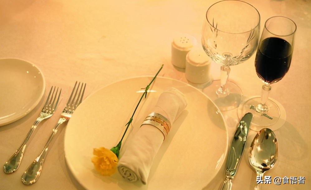 基本的西餐礼仪如何优雅的吃西餐,西餐礼仪盘点