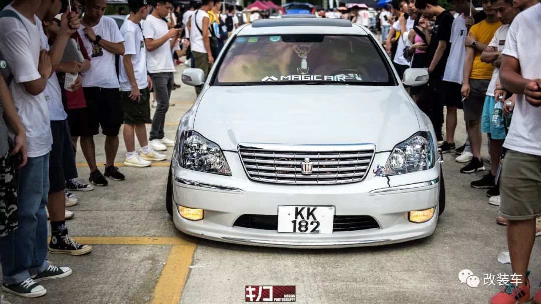 12代皇冠爆改,12代皇冠改2gr发动机要换油箱吗