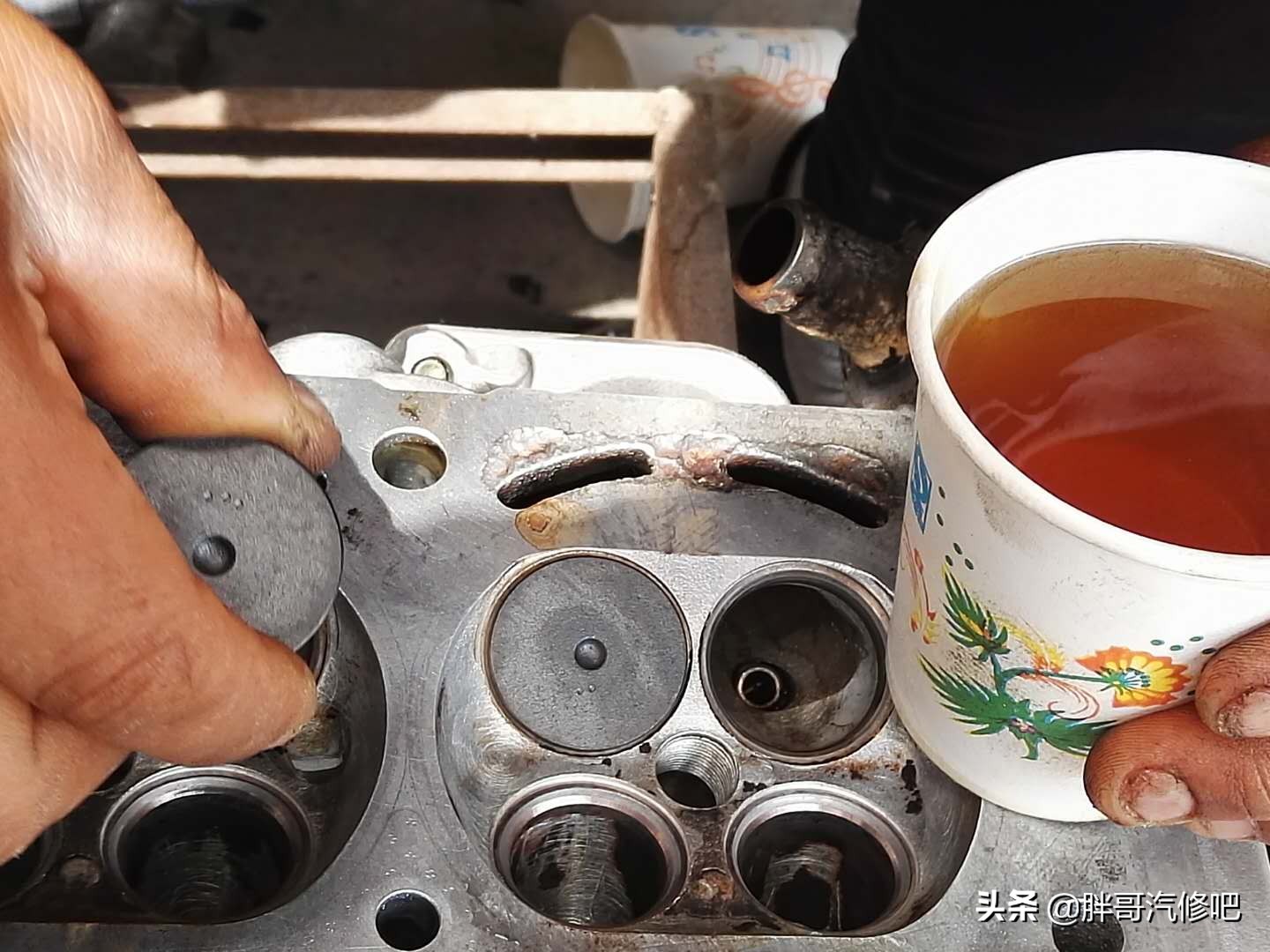 发动机烧机油胖哥,发动机烧机油一定不要着急更换