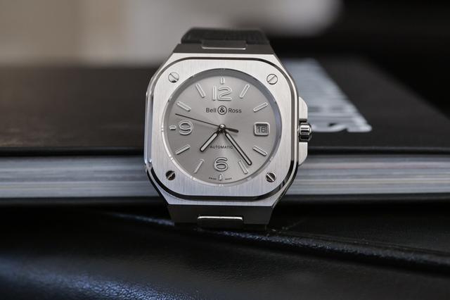 “朋克风”也可以很高端？柏莱士2019西装暴徒刷新你的三观