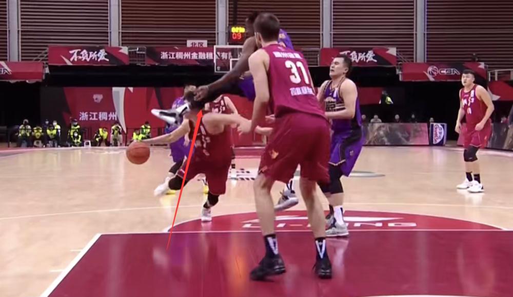 尤度抢断策应反击集锦,尤度程帅澎