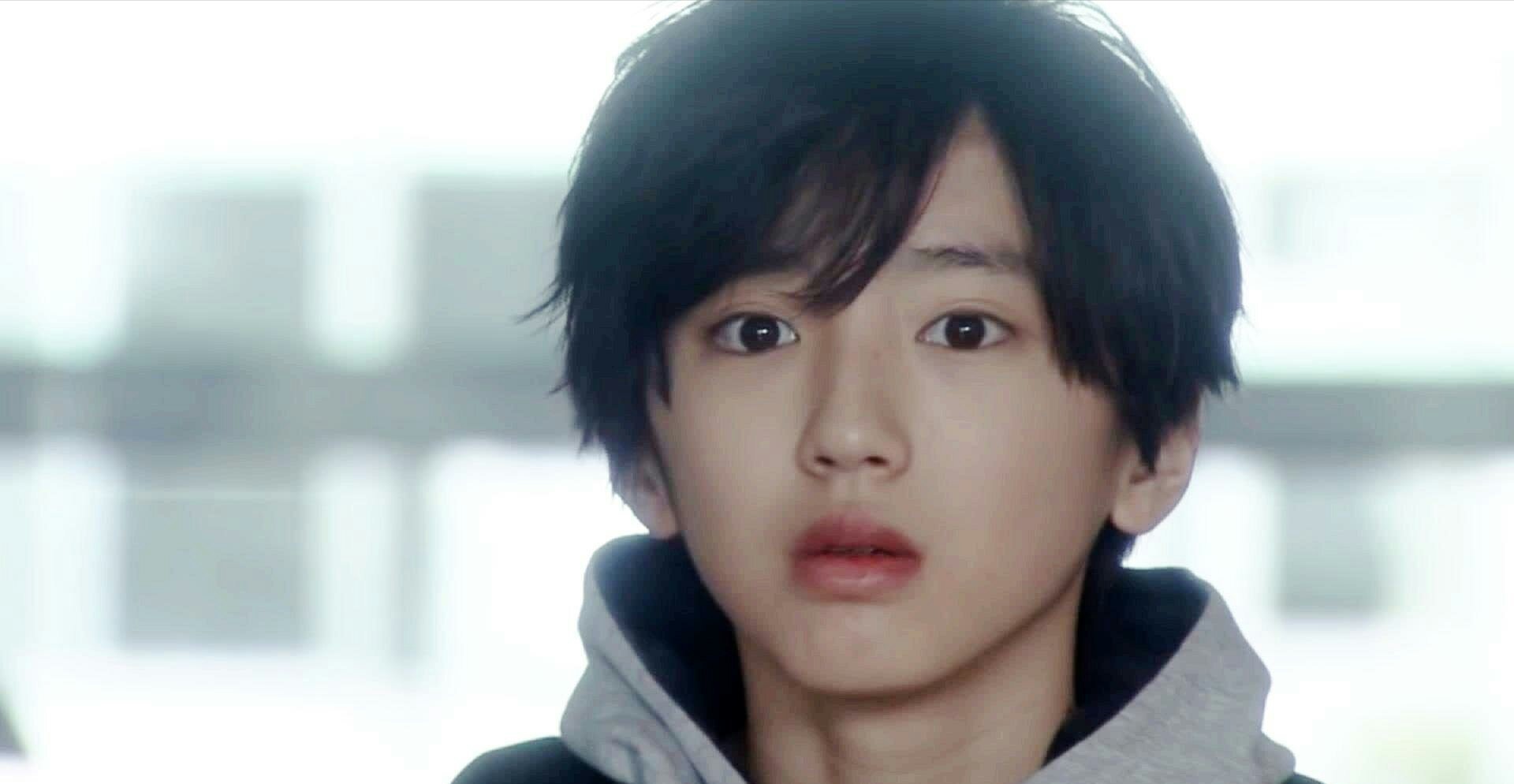 被上帝亲吻脸,被上帝吻过的脸美男子