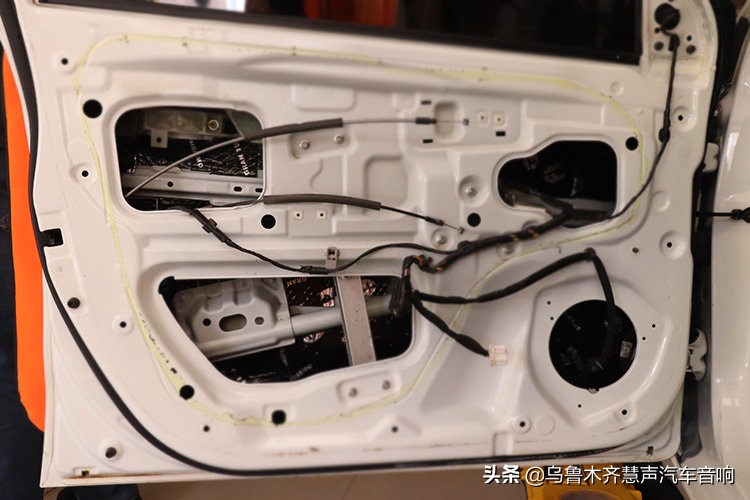 起亚k2改装音响怎样调音效最好,哈尔滨起亚k2音响改装