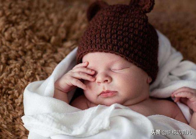 母乳喂养宝宝几分钟就吃饱了,母乳喂到一岁几个时辰喂一次