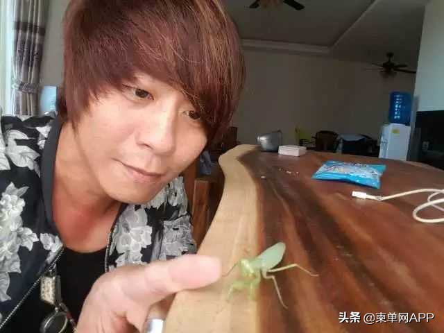 台湾柬埔寨小伙,台湾男子在柬埔寨