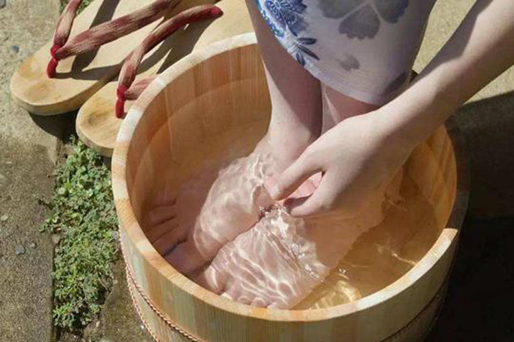 怎么安全度过经期,月经经期小知识