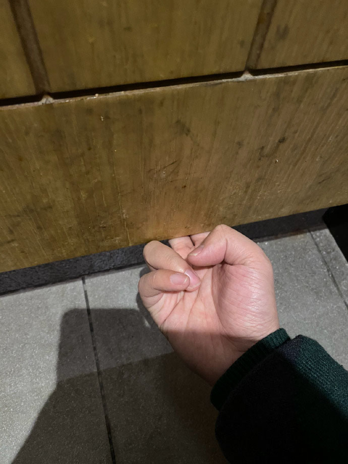 杨迪逛超市被偶遇,杨迪厕所被堵