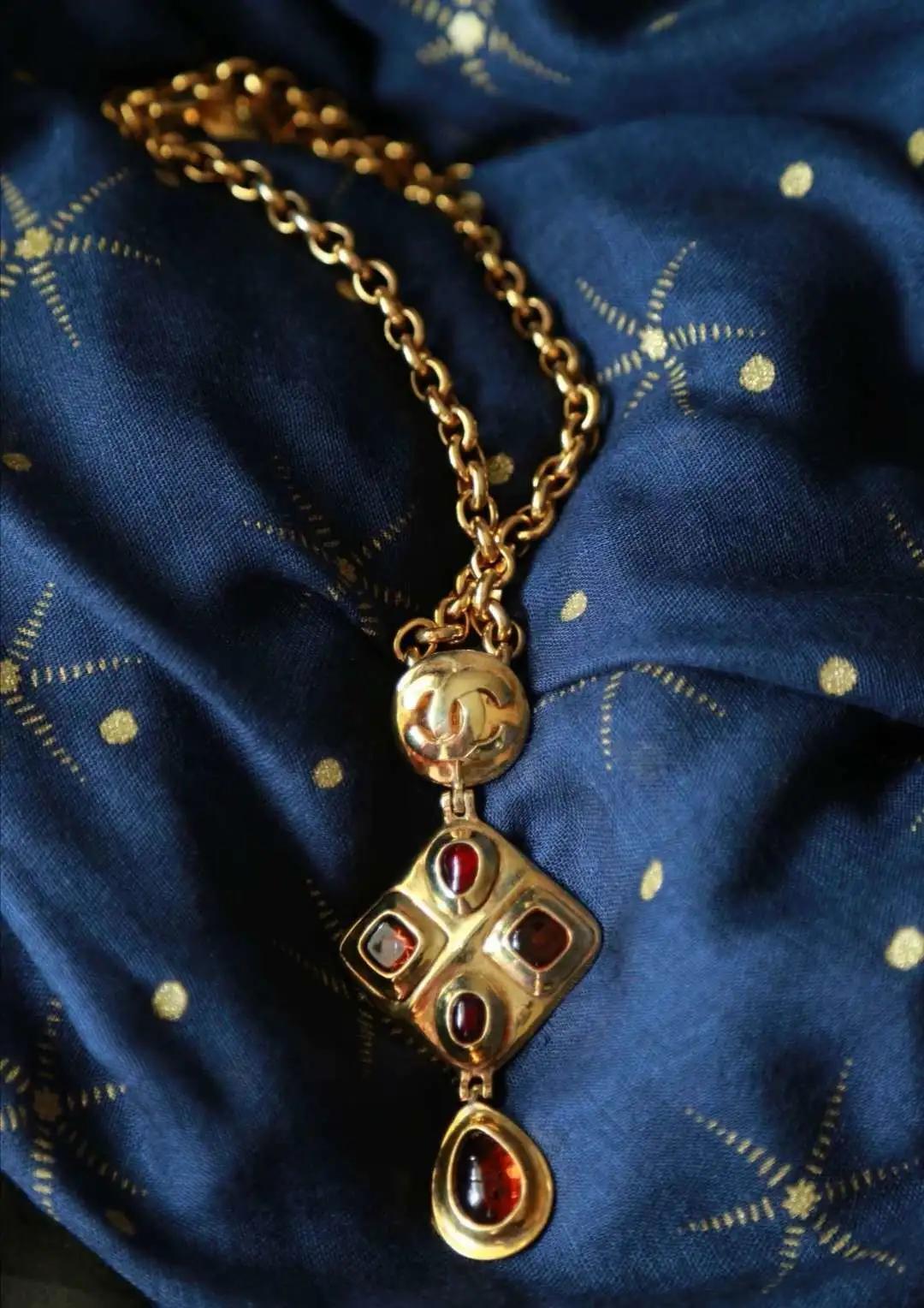 VintageChanel中古琉璃饰品,中古香奈儿双c项链